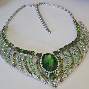 Elegant Green Gemstone Necklace